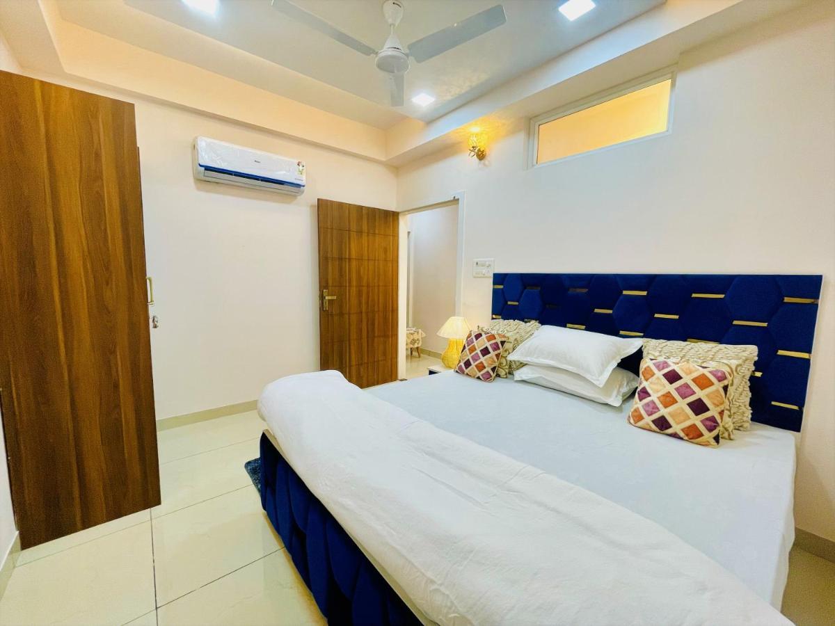 Airport Bliss Apartment+Balcony & Netflix + Prime Jaipur Extérieur photo